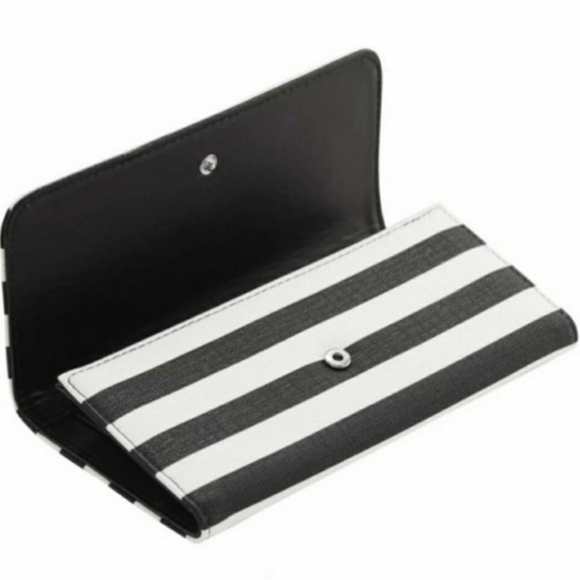 Kut from the Kloth Handbags - KUT from the KLOTH Jeans‎ Women's Stripped Wallet NWT